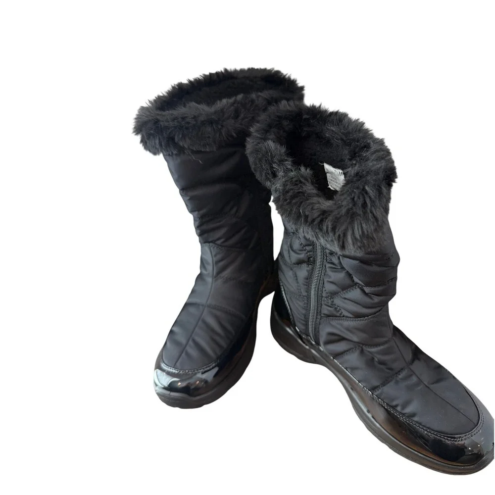 Easy Dry by Easy Street Black Quilted Faux Fur Winter Boots Size 7.5M-NWOB